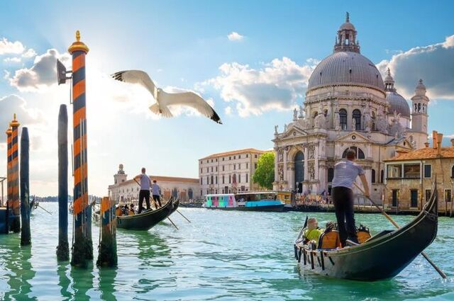 İtalya ... Venedik iniş - Milano dönüş ( 6 gece konaklama )