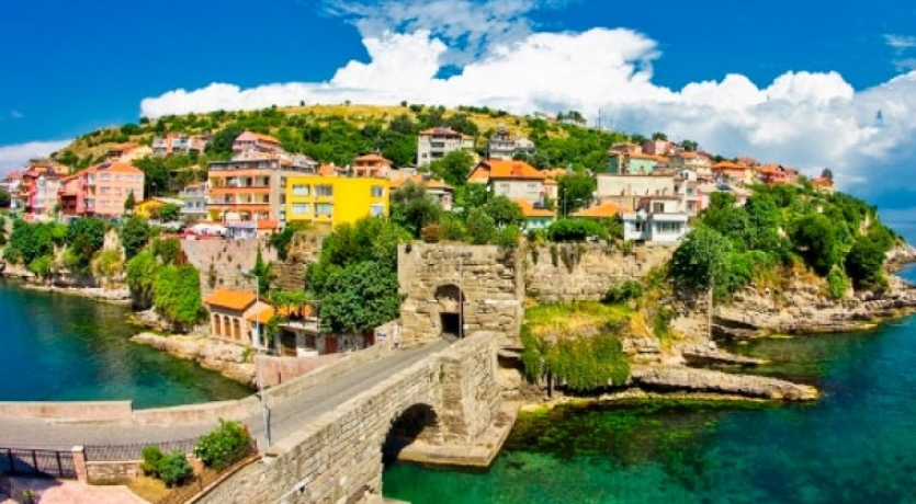 MAŞUKİYE ve SAPANCA GÖLÜ dahil olan BATI KARADENİZ