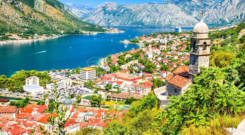 Uçaklı ... Vizesiz Balkanlar - Saraybosna gidiş ve dönüş ( 7 gece konaklama ) 